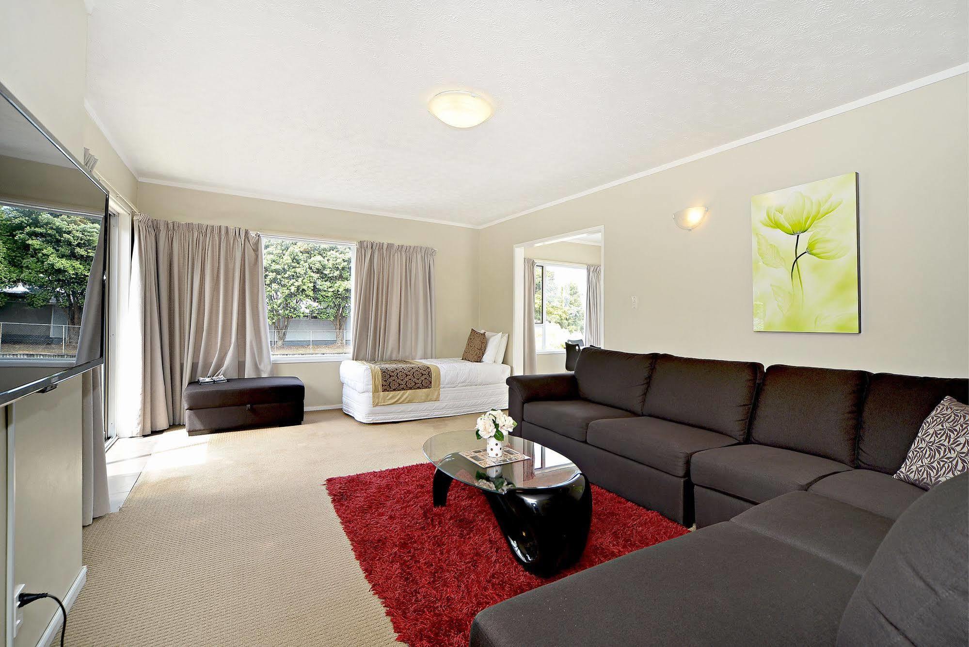 Takapuna Motor Lodge Окленд Экстерьер фото