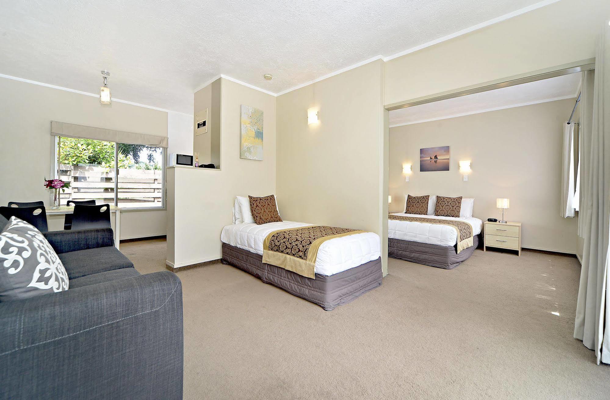 Takapuna Motor Lodge Окленд Экстерьер фото
